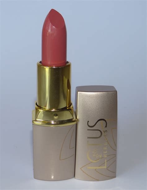 lotus herbals lipstick.